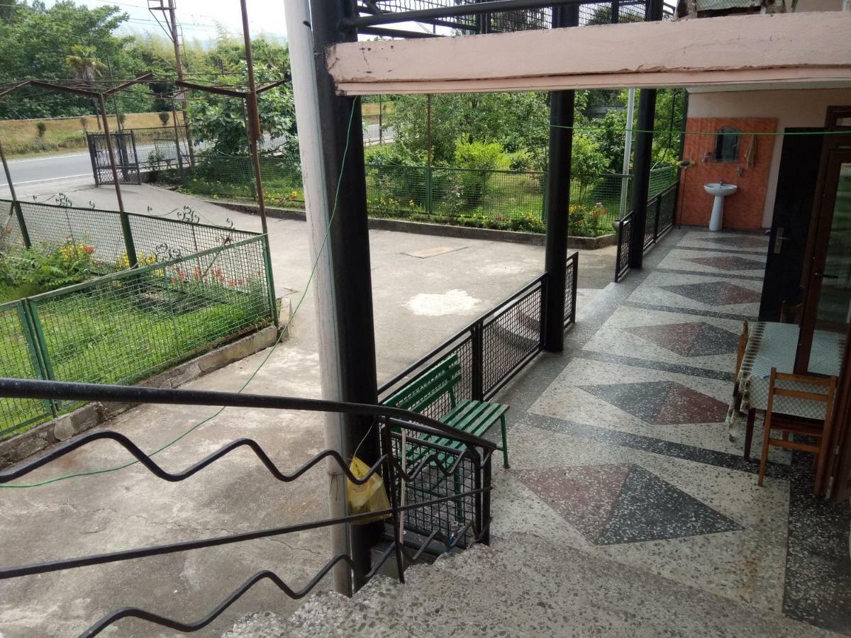 Julia Guest House Kobuleti Dış mekan fotoğraf